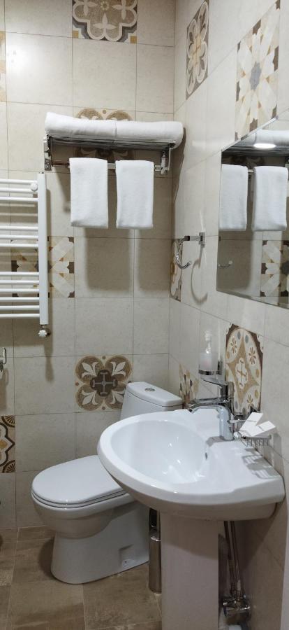 Vere Corner Hotel Tbilisi Eksteriør billede
