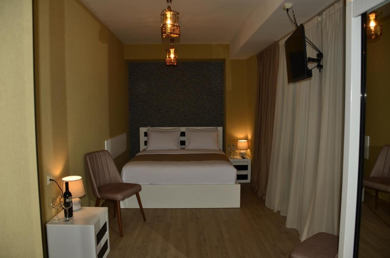 Vere Corner Hotel Tbilisi Eksteriør billede