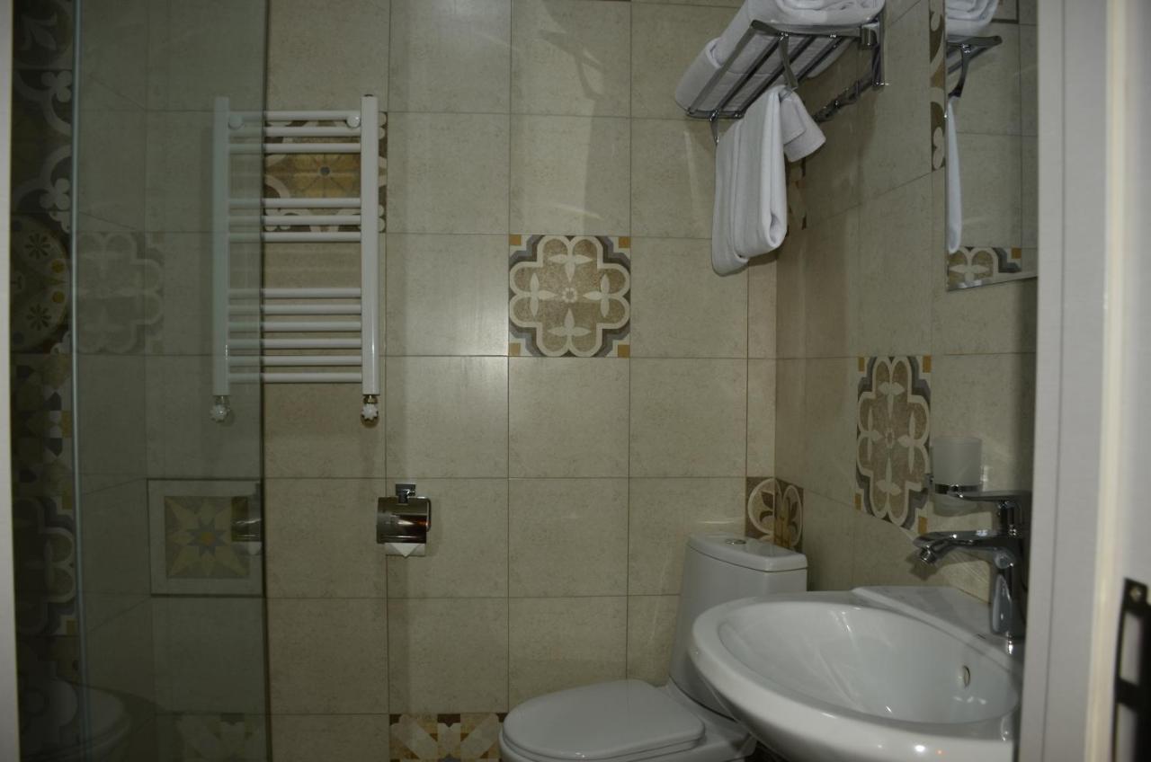 Vere Corner Hotel Tbilisi Eksteriør billede