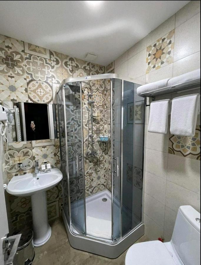 Vere Corner Hotel Tbilisi Eksteriør billede